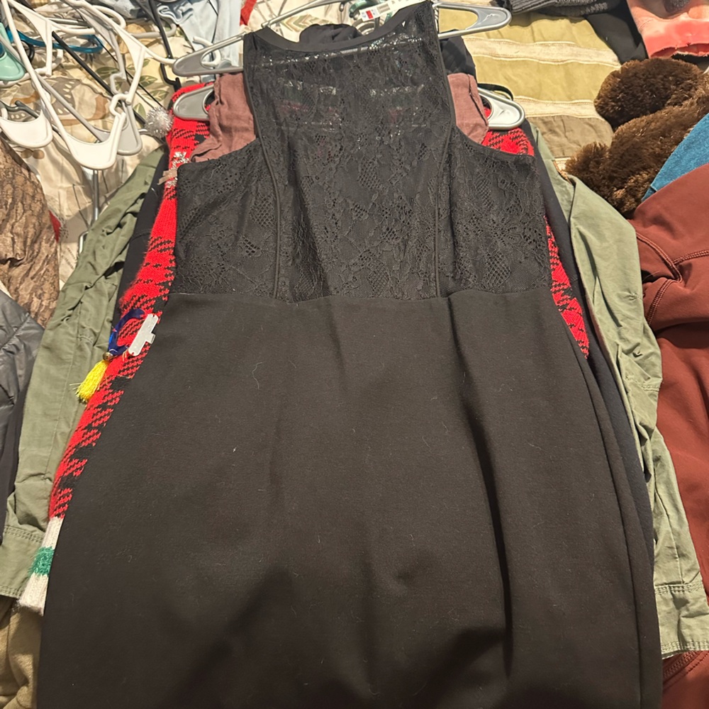 Black lace dress